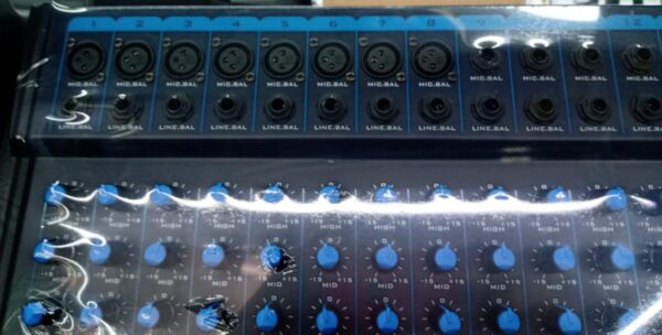 Mesa oneal omx 16 usb 16 canais p-10/xlr/usb - Imagem 2